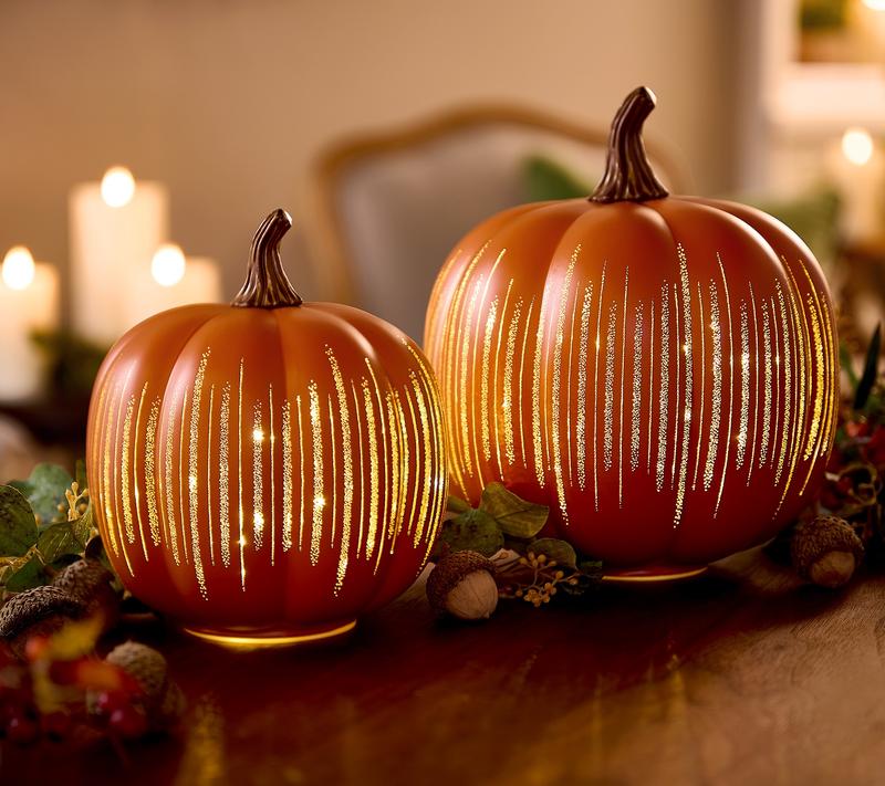 Twinkle Light Pumpkins