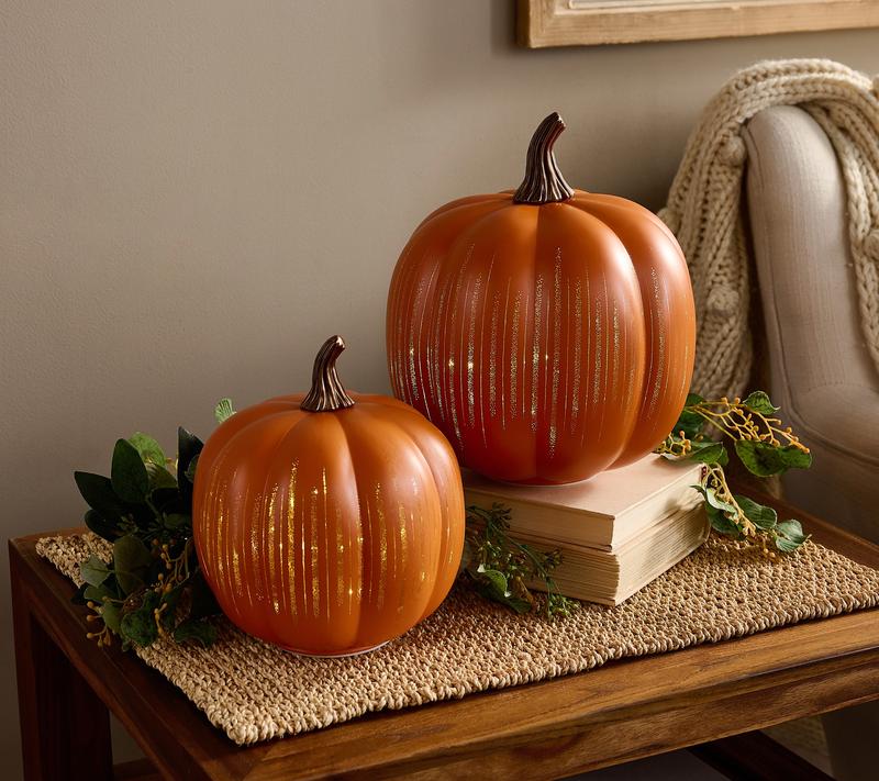 Twinkle Light Pumpkins